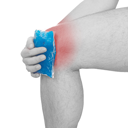 ice pack to the knee cold therapy cryotherapy