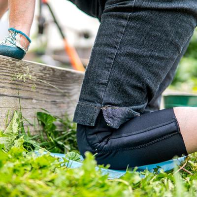 Use the Knee Brace During Activities Such as Sport or Gardening
