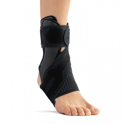 Amazon.com: BraceAbility Plantar Fasciitis Wrap - Foot Pain Relief  Adjustable Band Brace for At-Home Achilles Tendonitis Treatment, Heel Spur  Recovery, Night or Daytime Weak Arch and Sore Ankle Support (S/M) : Health