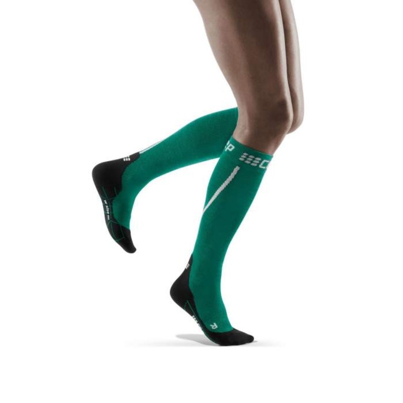 https://www.thinksport.co.uk/user/products/large/cep-greenblack-winter-running-compression-socks-for-women1.jpg